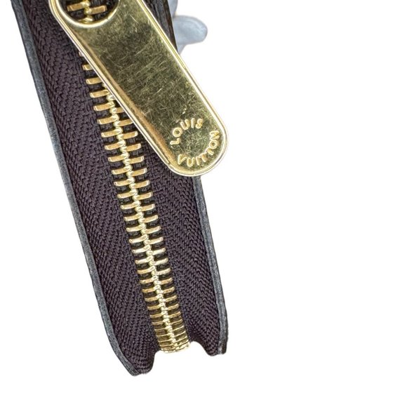 ❌SOLD❌ LOUIS VUITTON Vernis Zip Around Wallet - Picture 6 of 13